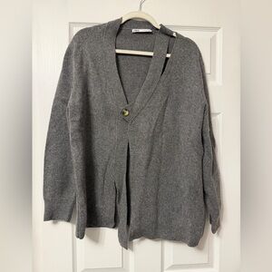 NWOT ZARA ASYMMETRICAL SWEATER! SIZE M!